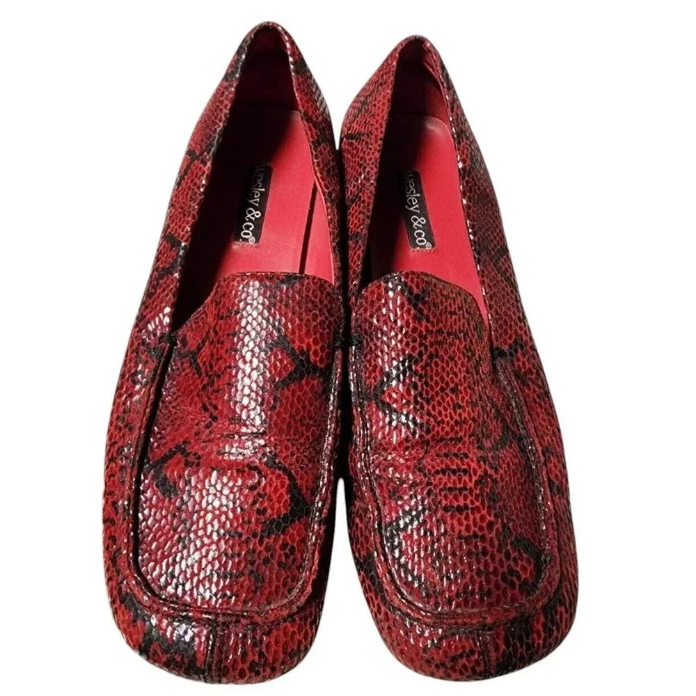 Wesley & Co Red Leather Snakeskin Loafers Size 9.5